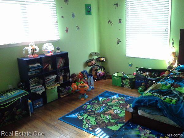 19477 Coachwood Road Riverview, MI 48193 - Photo 8 of 10 20140223_134032.jpg