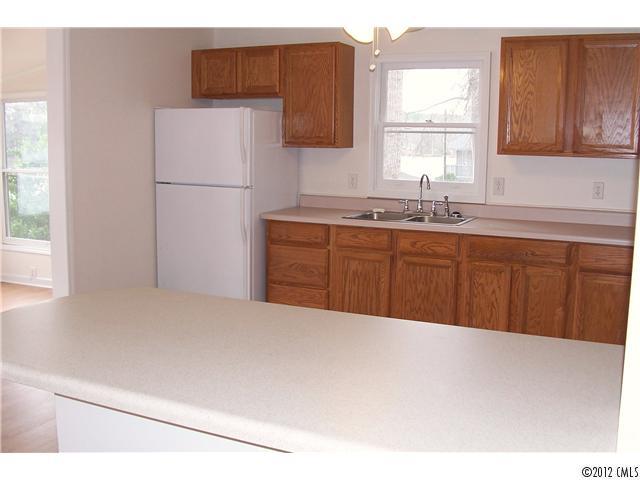 1033 Jackson Road Fort Lawn, SC 29714 - Photo 11 of 16 Gallery Image 11