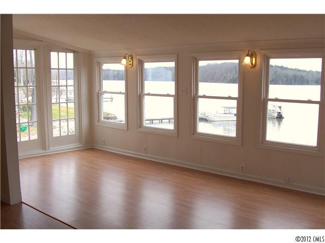 1033 Jackson Road Fort Lawn, SC 29714 - Photo 8 of 16 Gallery Image 8