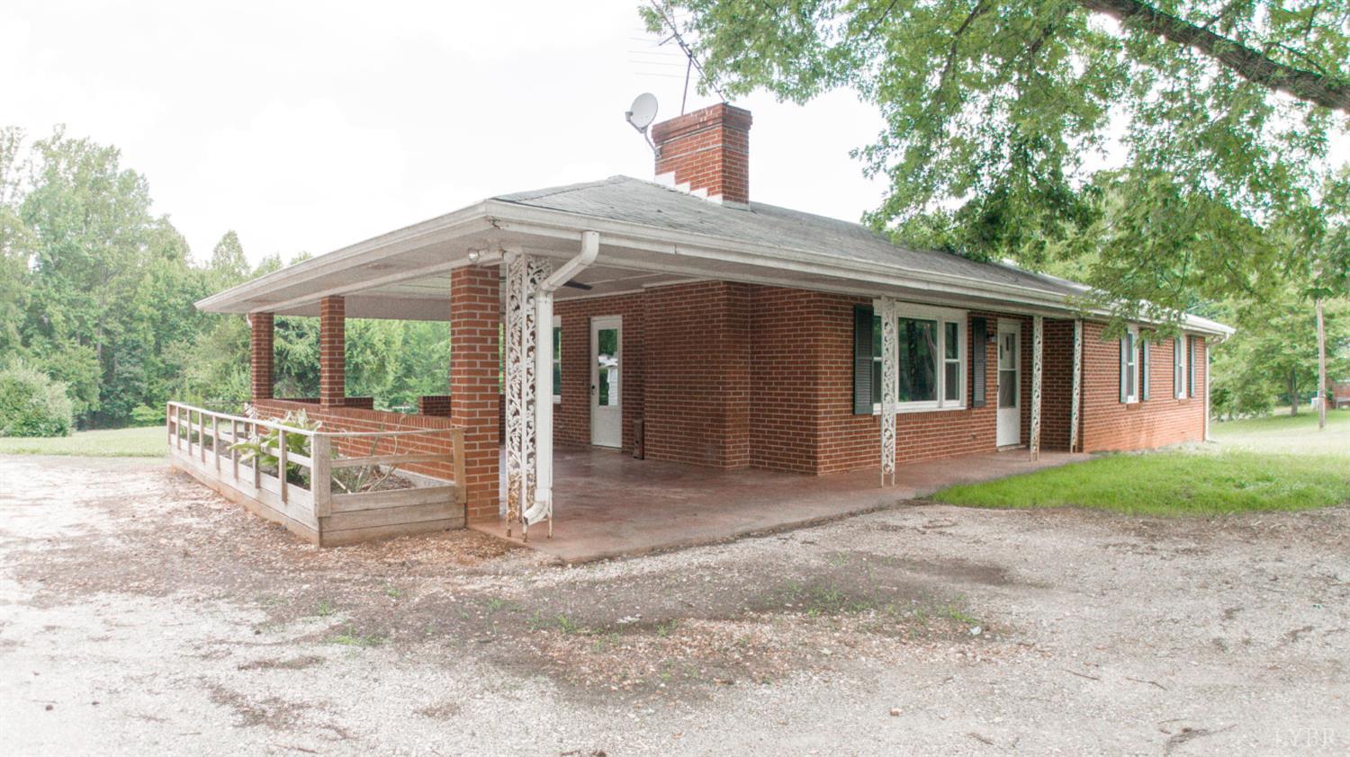 657 Swan Road Pamplin, VA 23958 - Photo 2 of 52