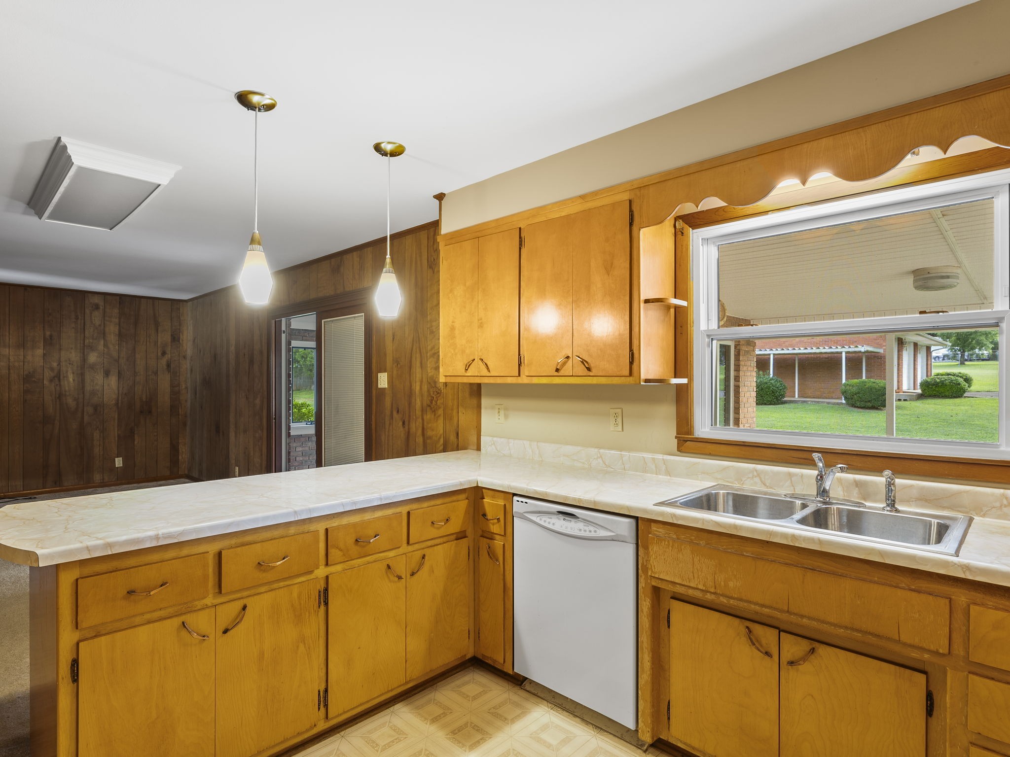 1111 Holders Cove Road Winchester, TN 37398 - Photo 17 of 33