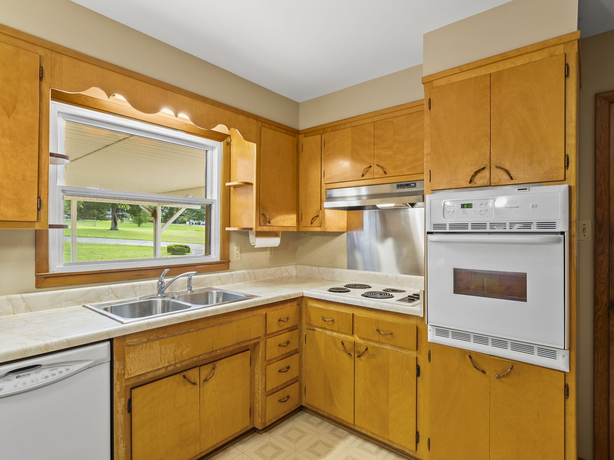 1111 Holders Cove Road Winchester, TN 37398 - Photo 18 of 33