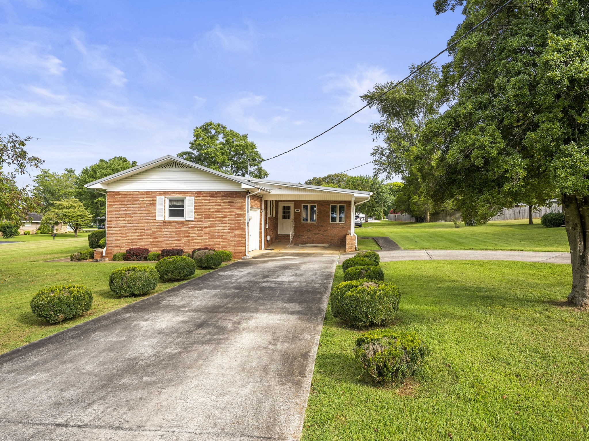 1111 Holders Cove Road Winchester, TN 37398 - Photo 3 of 33