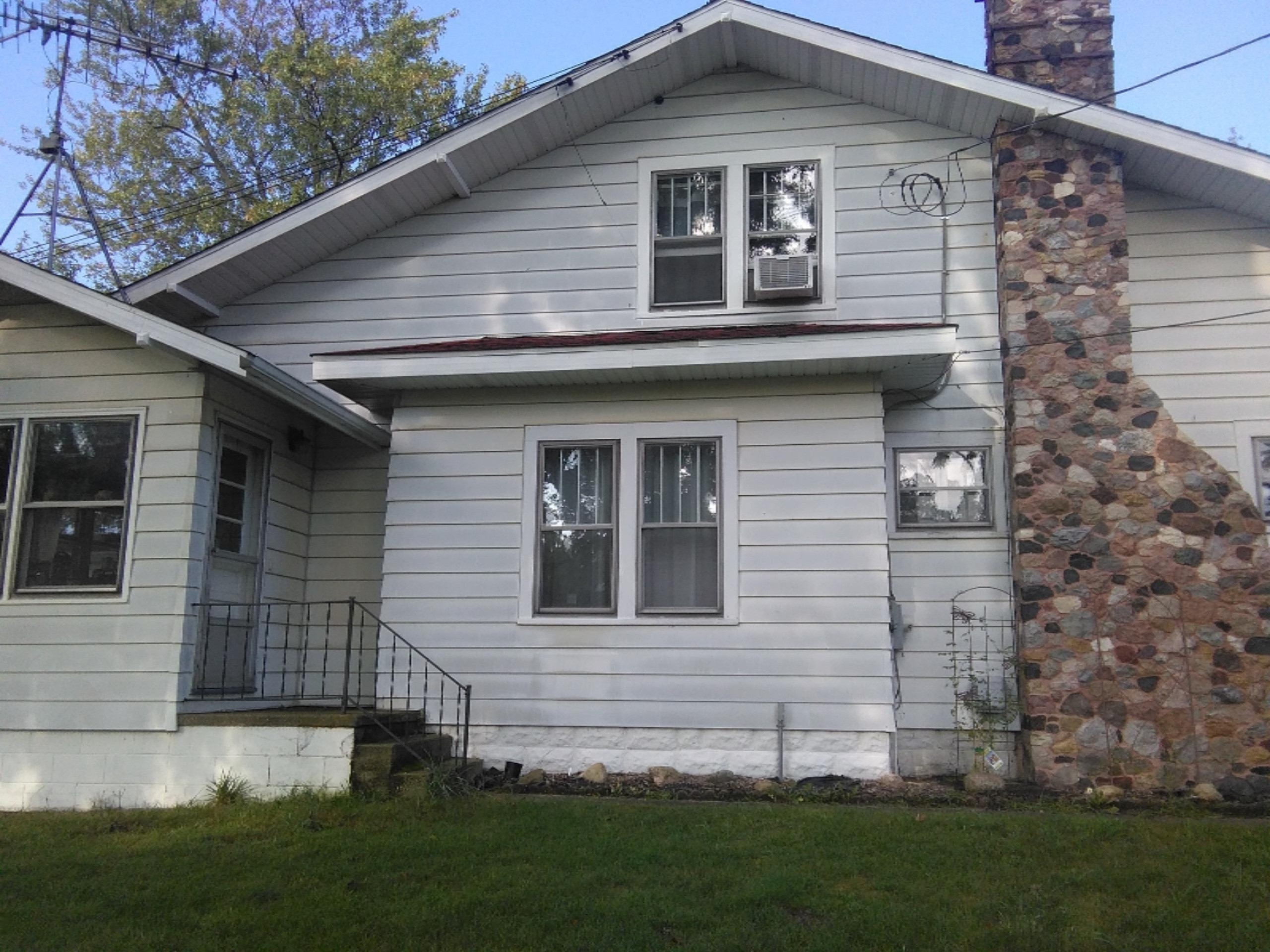 3074 Hinchman Road Bridgman, MI 49106 - Photo 4 of 83 IMG_20170920_094523