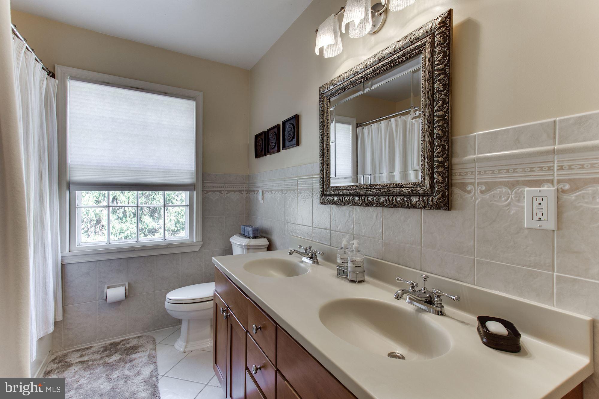 7510 Shadywood Road Bethesda, MD 20817 - Photo 19 of 39