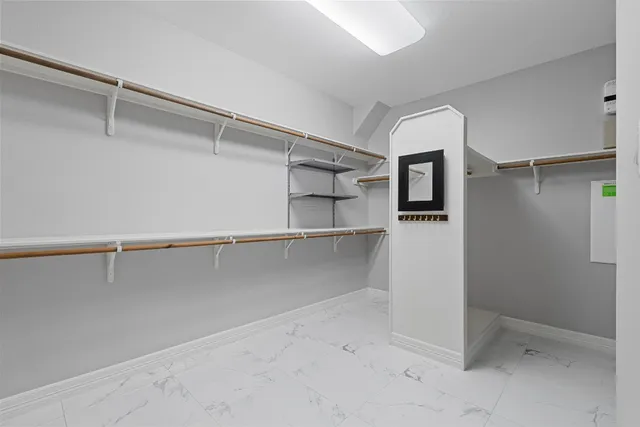 $985,000 | 9512 Palmbrook Drive, Austin, TX 78717