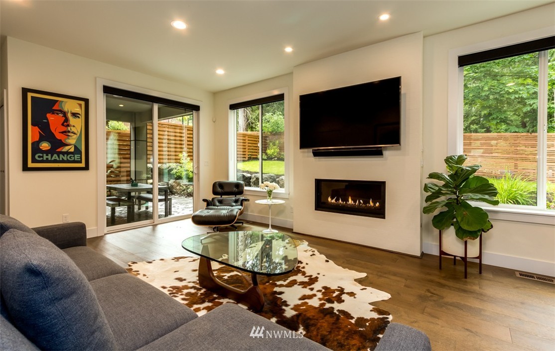 9293 Fletcher Bay Road Northeast Bainbridge Island, WA 98110 - Photo 7 of 25 Gallery Image 7