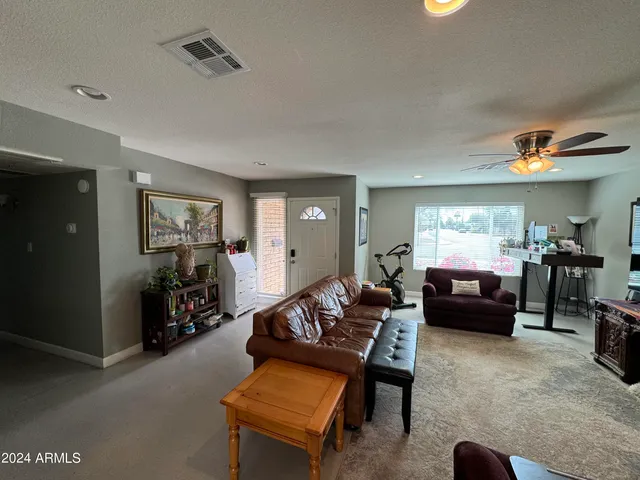 $2,700 | 2118 South Shannon Drive, Tempe, AZ 85282