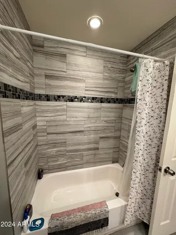 $2,700 | 2118 South Shannon Drive, Tempe, AZ 85282