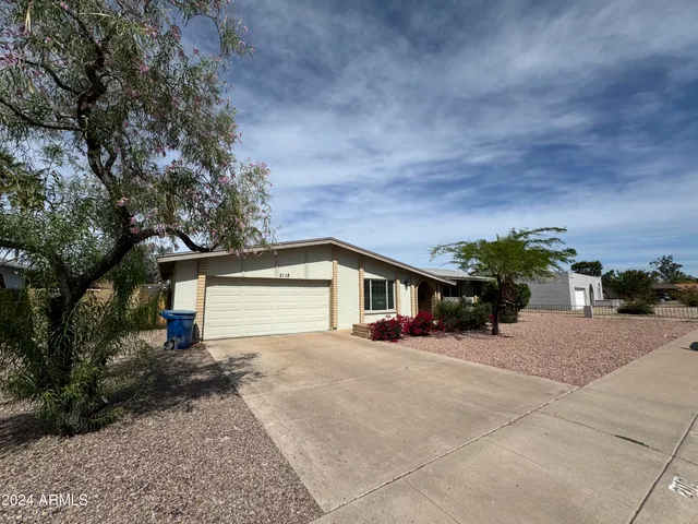 $2,700 | 2118 South Shannon Drive, Tempe, AZ 85282