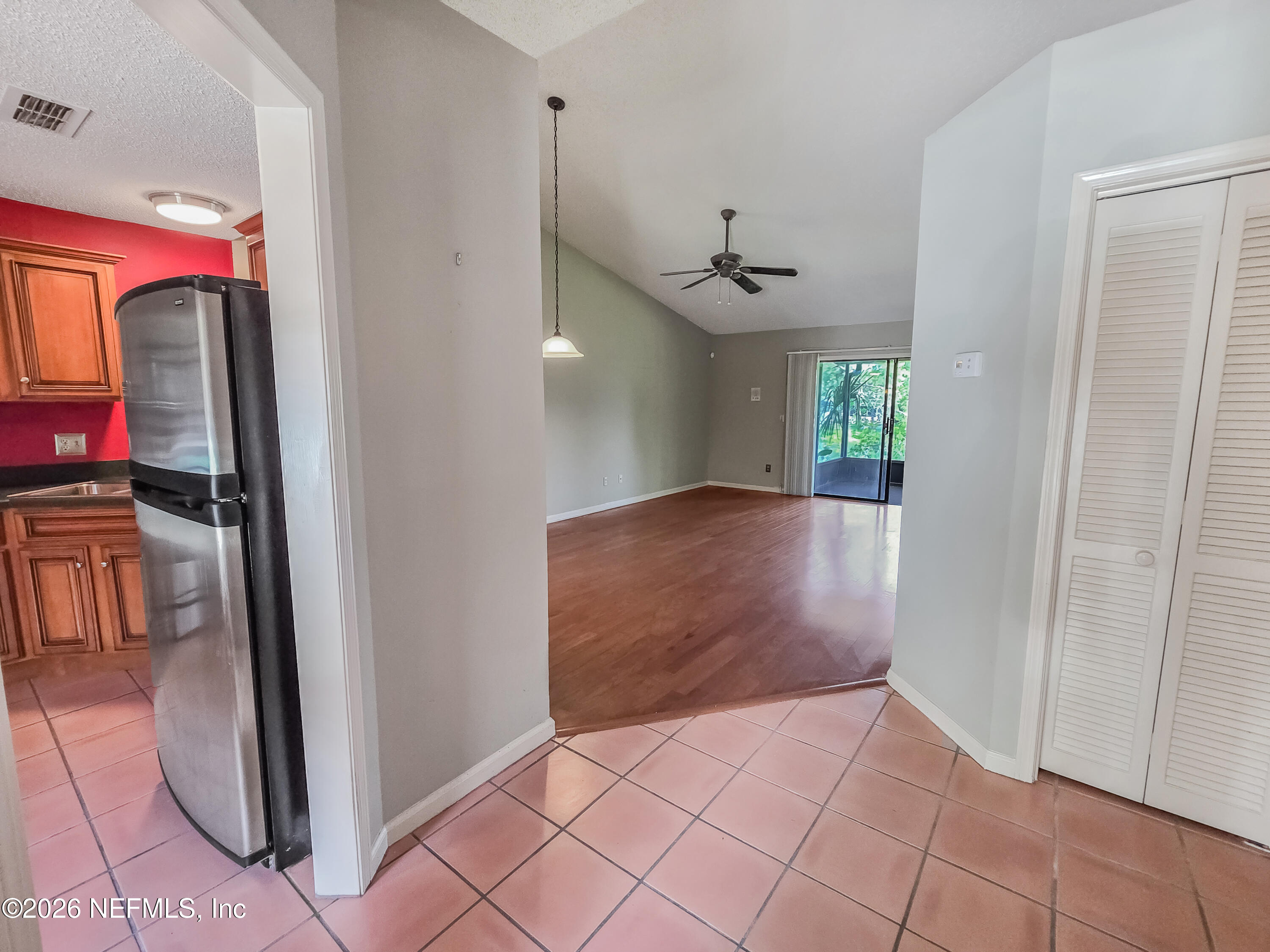 8715 Belle Rive Boulevard, Unit 1501 Jacksonville, FL 32256 - Photo 2 of 23 Foyer