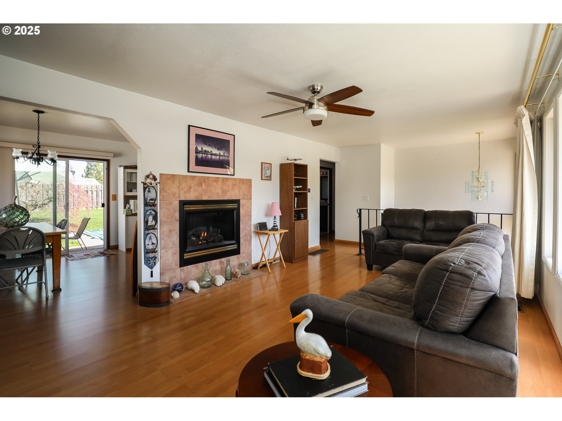 2085 Northwest 14th Street Gresham, OR 97030 - Photo 11 of 39