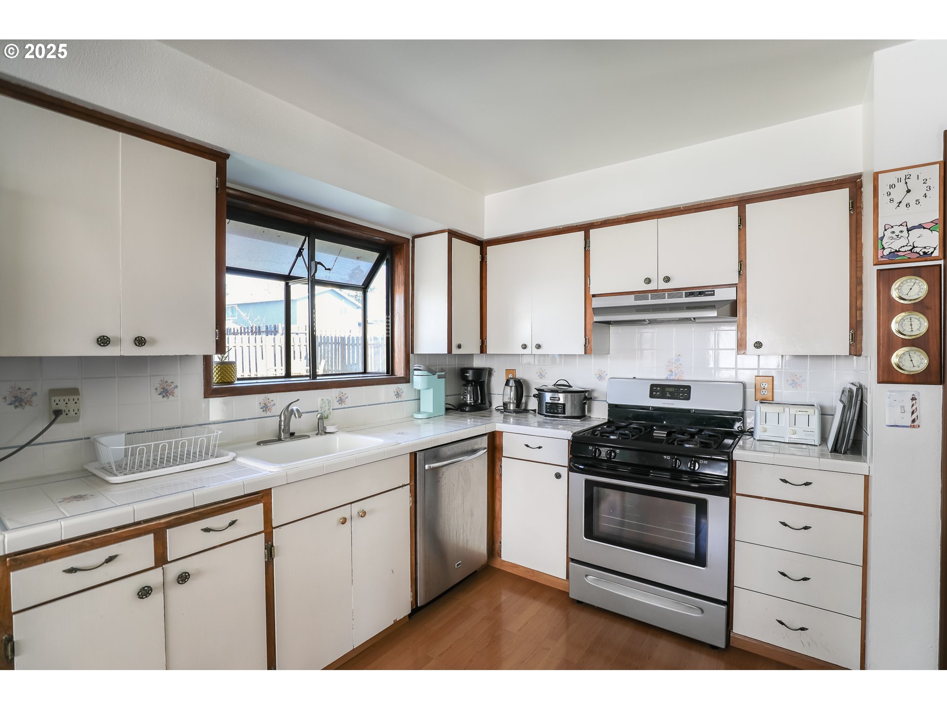 2085 Northwest 14th Street Gresham, OR 97030 - Photo 18 of 39