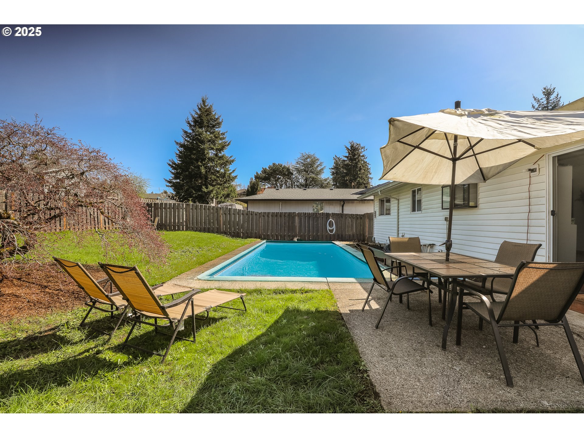 2085 Northwest 14th Street Gresham, OR 97030 - Photo 36 of 39