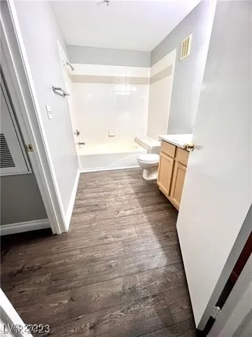 $1,375 | 950 Seven Hills Drive, Unit 3027, Henderson, NV 89052