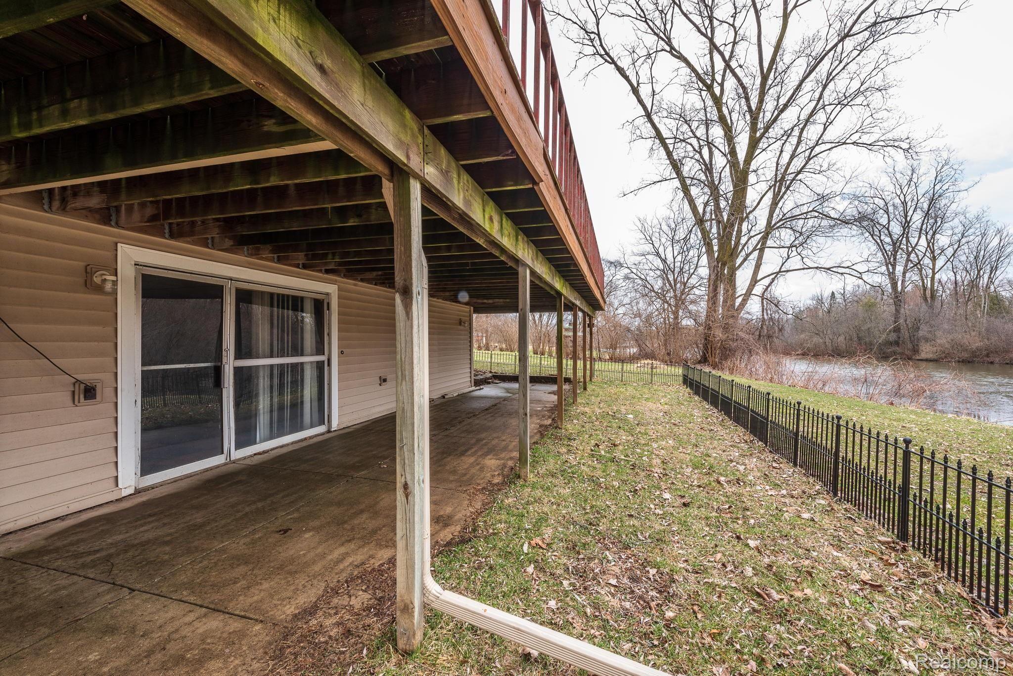 4369 Springbrook Road Jackson, MI 49201 - Photo 35 of 41 35-web-or-mls-4369 Springbrook-227.jpg