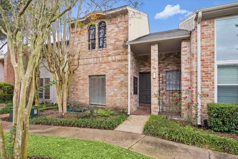 $330,000 | 727 Bunker Hill Road, Unit 36, Houston, TX 77024