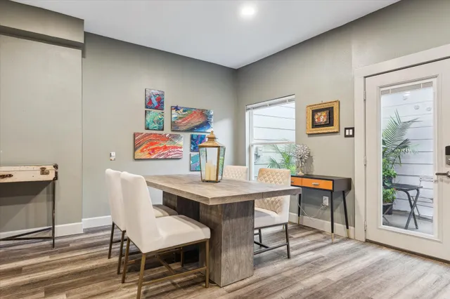 $330,000 | 727 Bunker Hill Road, Unit 36, Houston, TX 77024