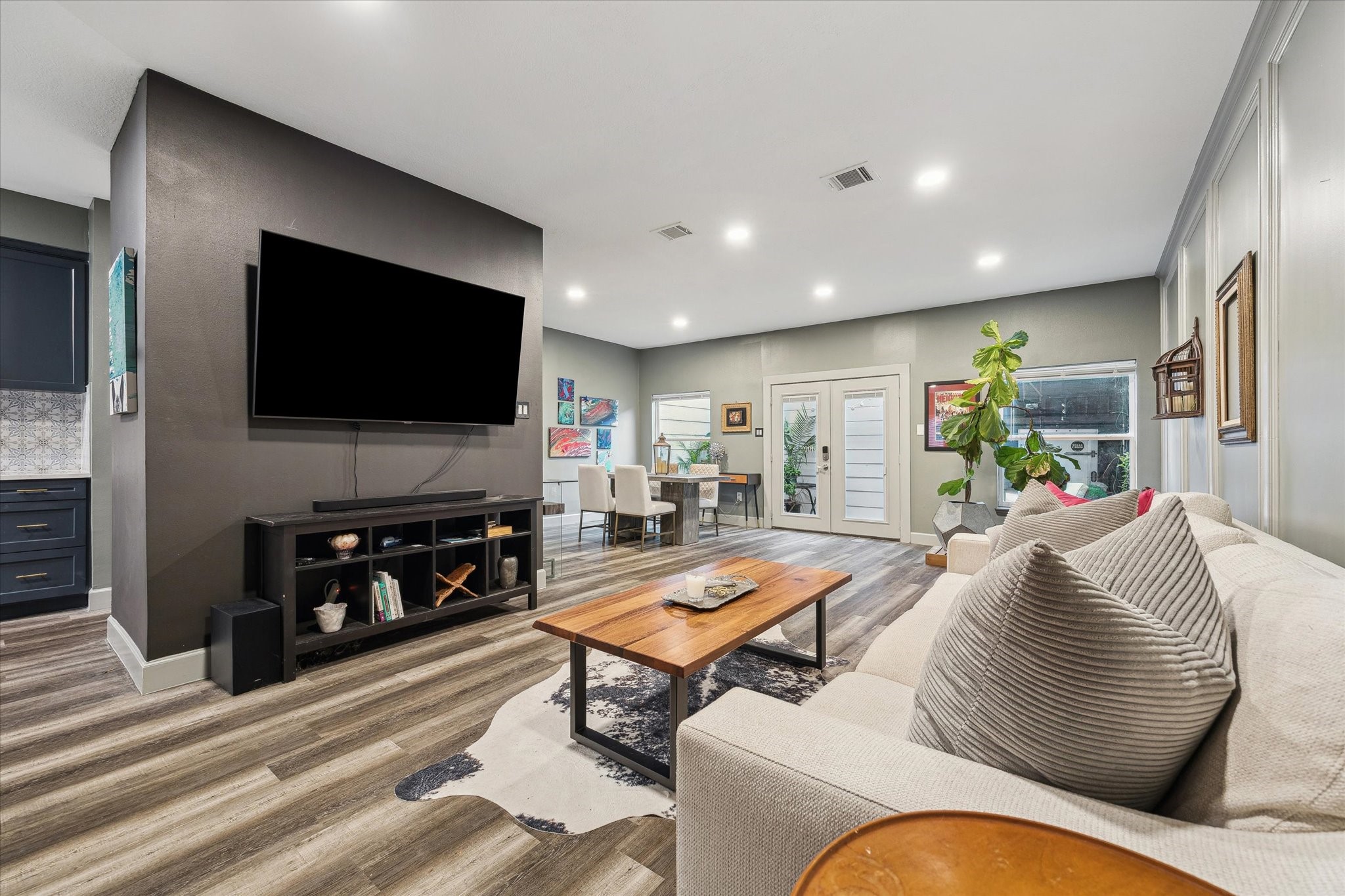 727 Bunker Hill Road, Unit 36 Houston, TX 77024 - Photo 4 of 30