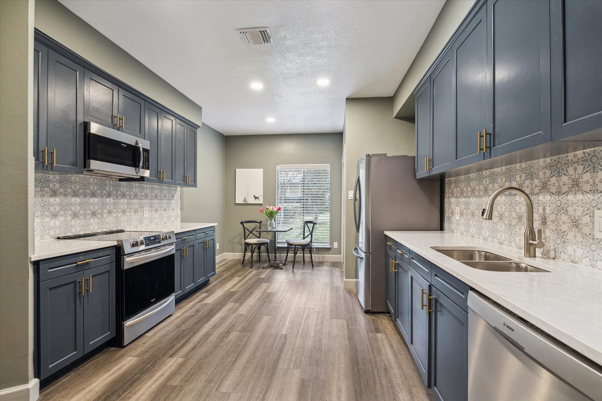 727 Bunker Hill Road, Unit 36 Houston, TX 77024 - Photo 5 of 30