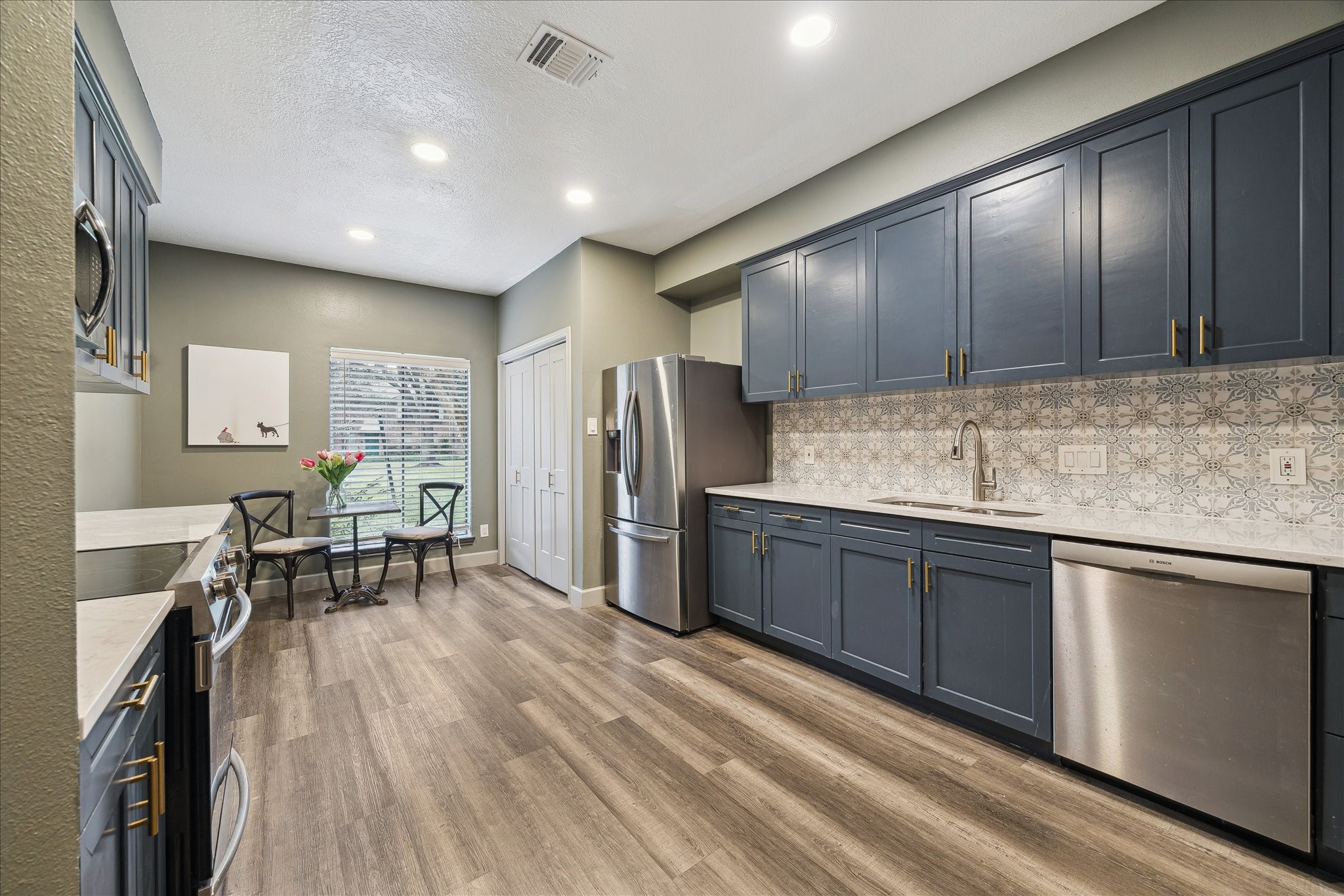 727 Bunker Hill Road, Unit 36 Houston, TX 77024 - Photo 6 of 30