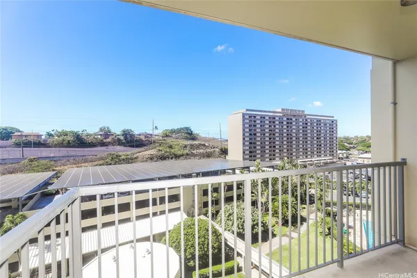 $410,000 | 3161 Ala Ilima Street, Unit 807, Honolulu, HI 96818