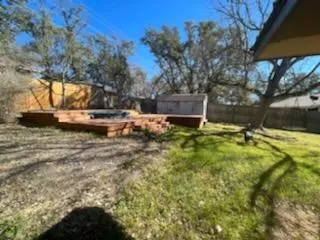 $2,150 | 302 Medio Vista Drive, Kerrville, TX 78028