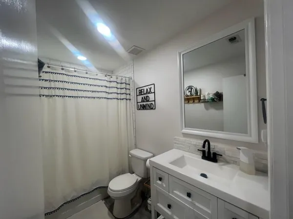$2,150 | 302 Medio Vista Drive, Kerrville, TX 78028