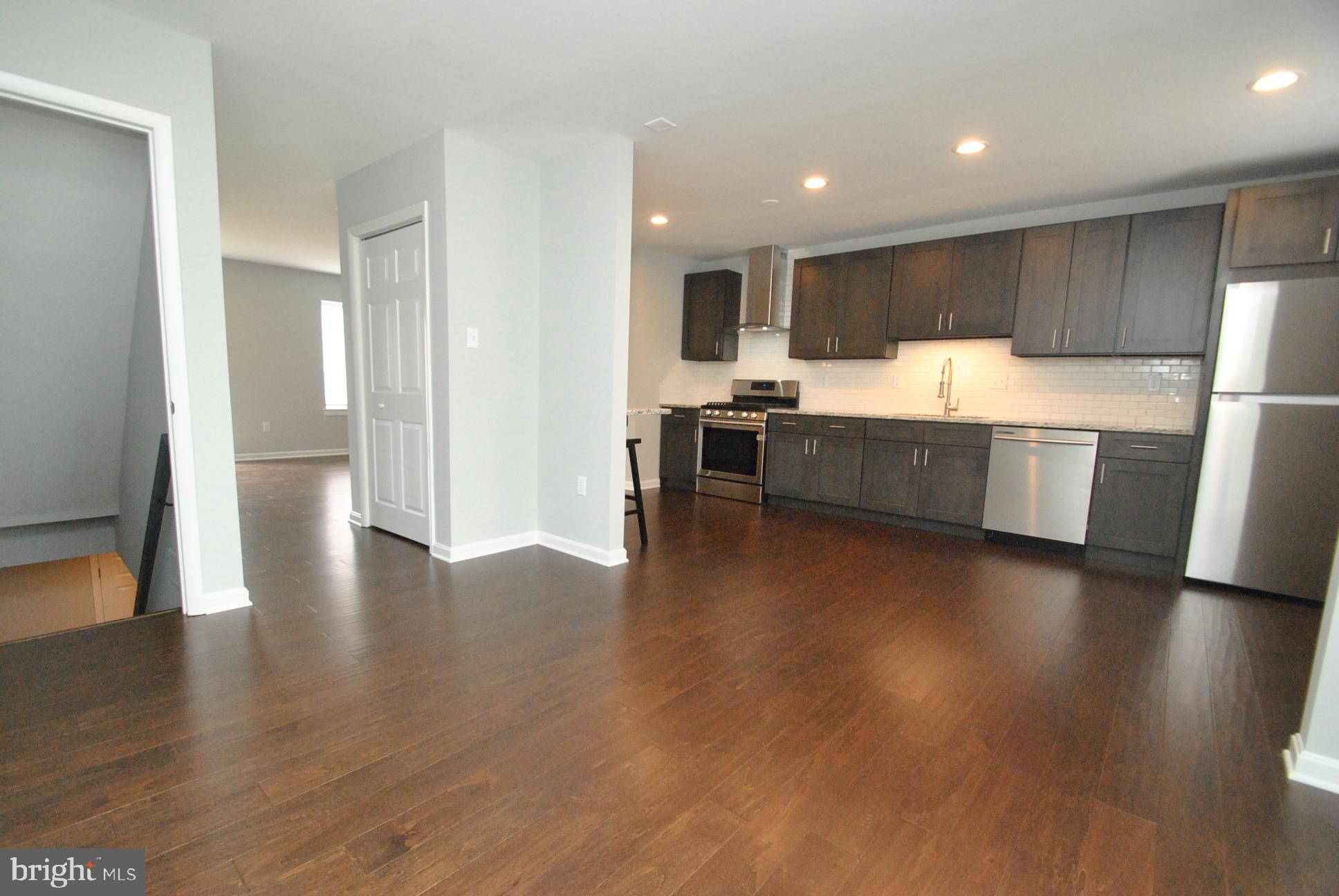 25 Open Gate Court Baltimore, MD 21236 - Photo 8 of 29 GORGEOUS WOOD FLOORS & STAINLESS STEEL APPLIANCES