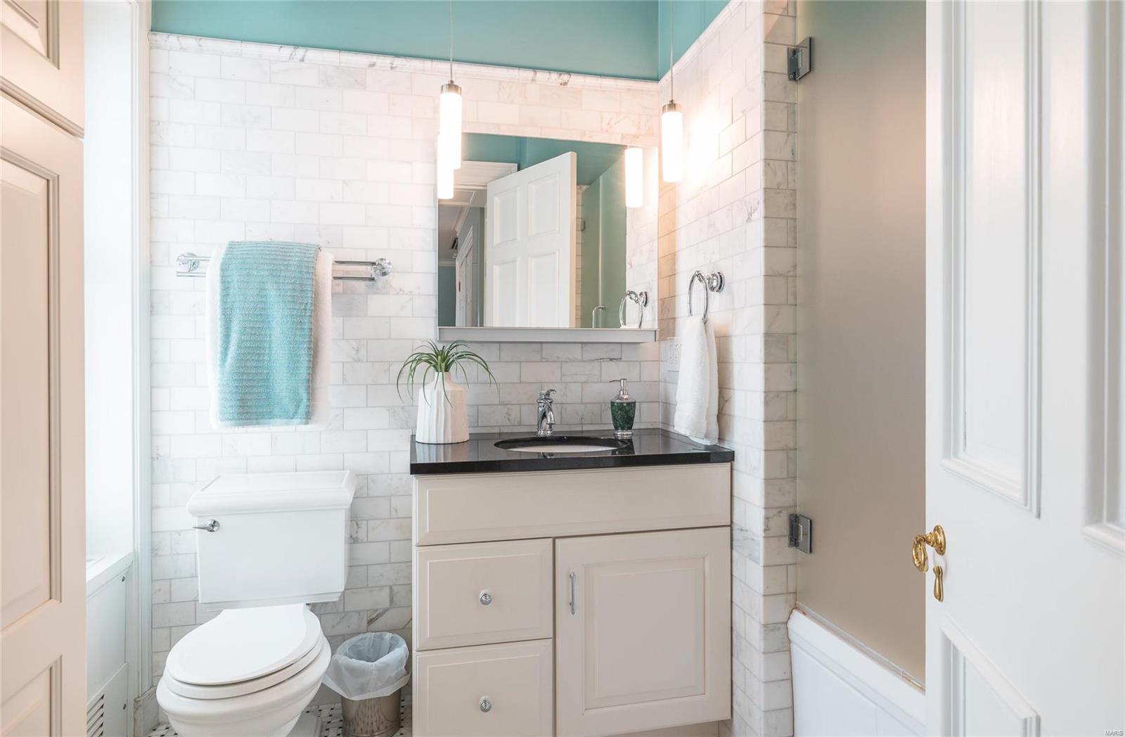 12 Danforth Road Alton, IL 62002 - Photo 27 of 65