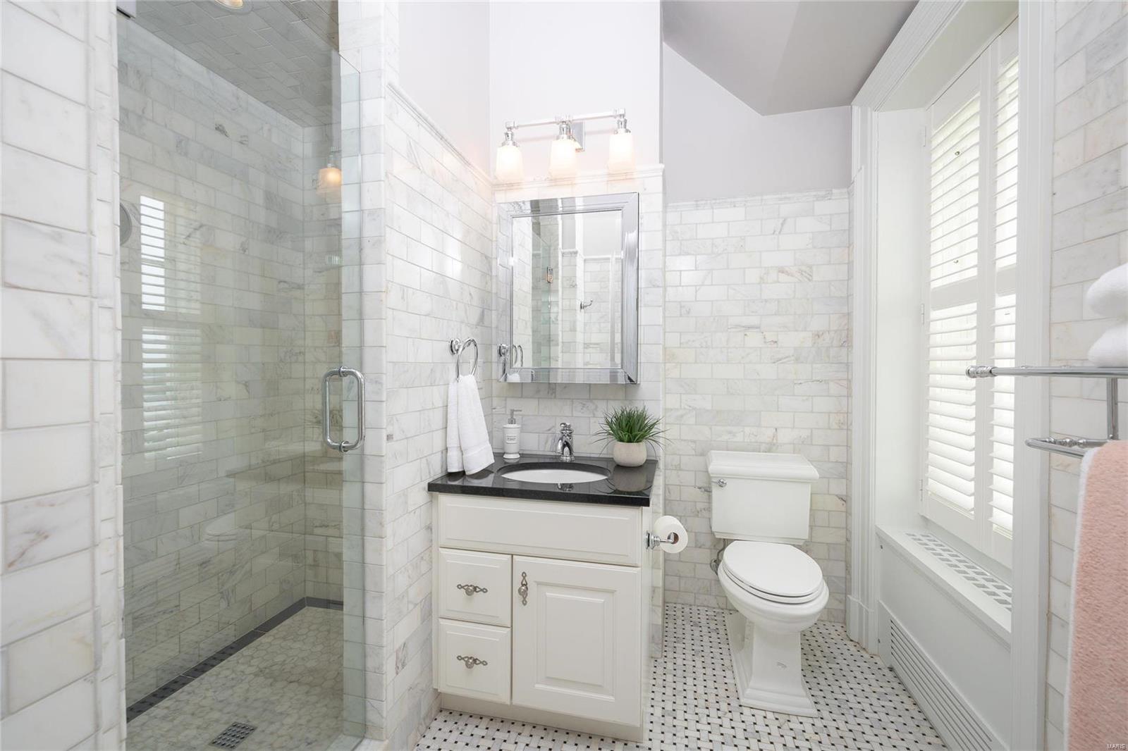 12 Danforth Road Alton, IL 62002 - Photo 34 of 65