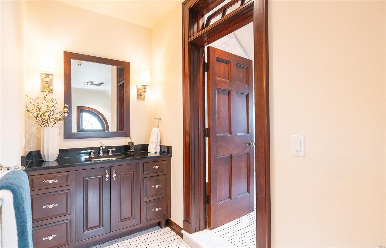 12 Danforth Road Alton, IL 62002 - Photo 39 of 65