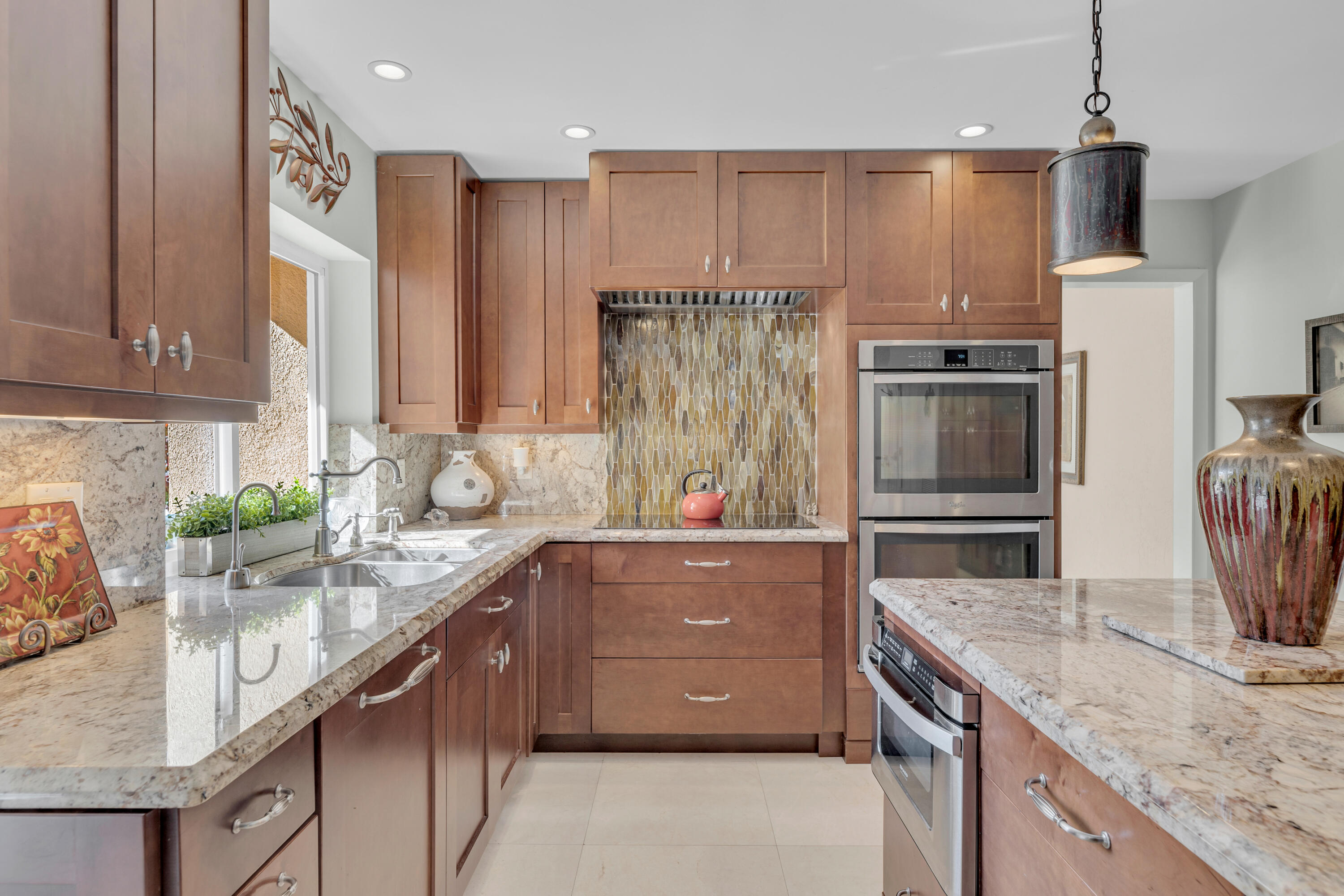 774 Oleander Street Boca Raton, FL 33486 - Photo 13 of 39 Kitchen