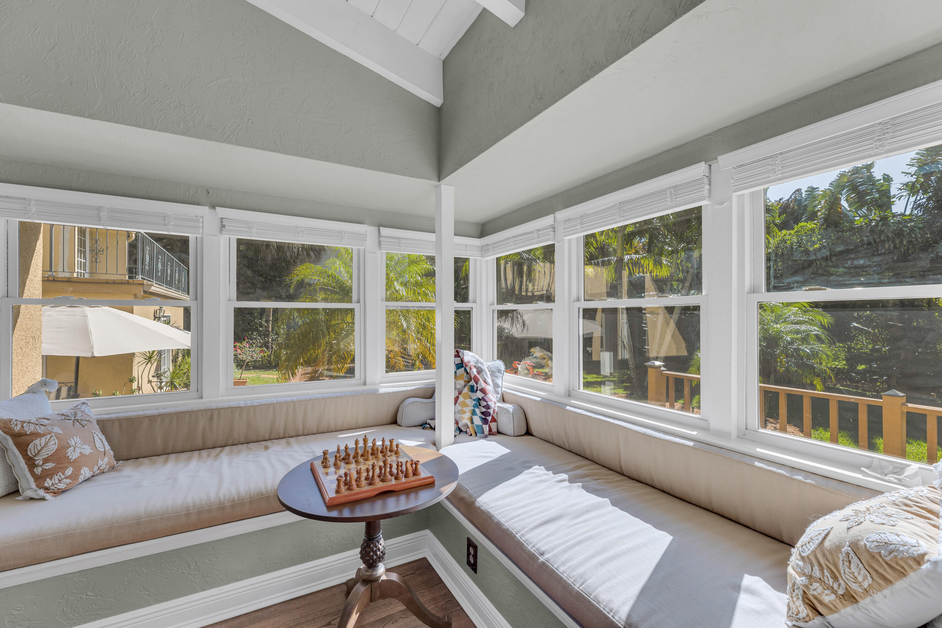 774 Oleander Street Boca Raton, FL 33486 - Photo 3 of 39 Window Seat