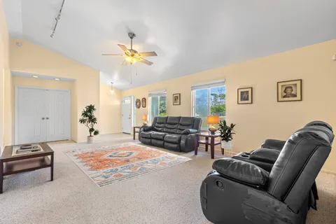 $498,000 | 15-1954 7th Avenue, Keaau, HI 96749