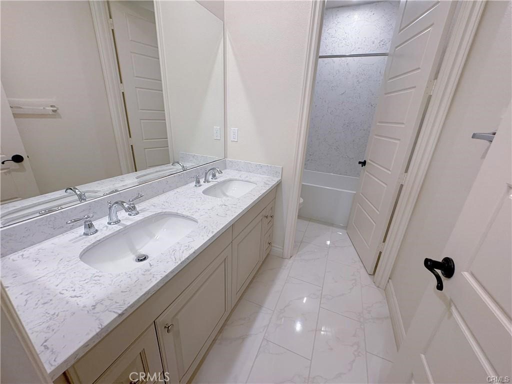224 Geyser Irvine, CA 92618 - Photo 16 of 29