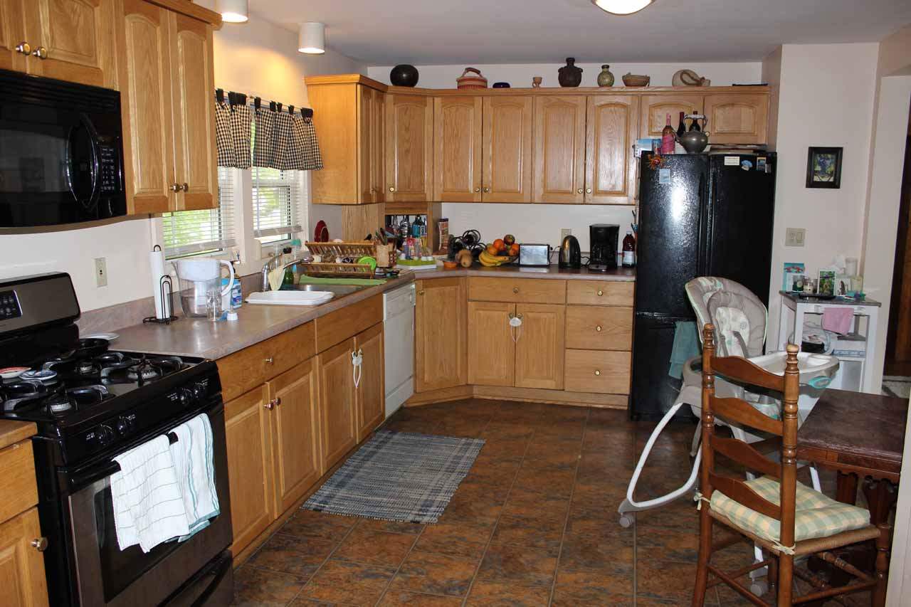 9 Sunny Acres Road Brattleboro, VT 05301 - Photo 14 of 16 Gallery Image 14