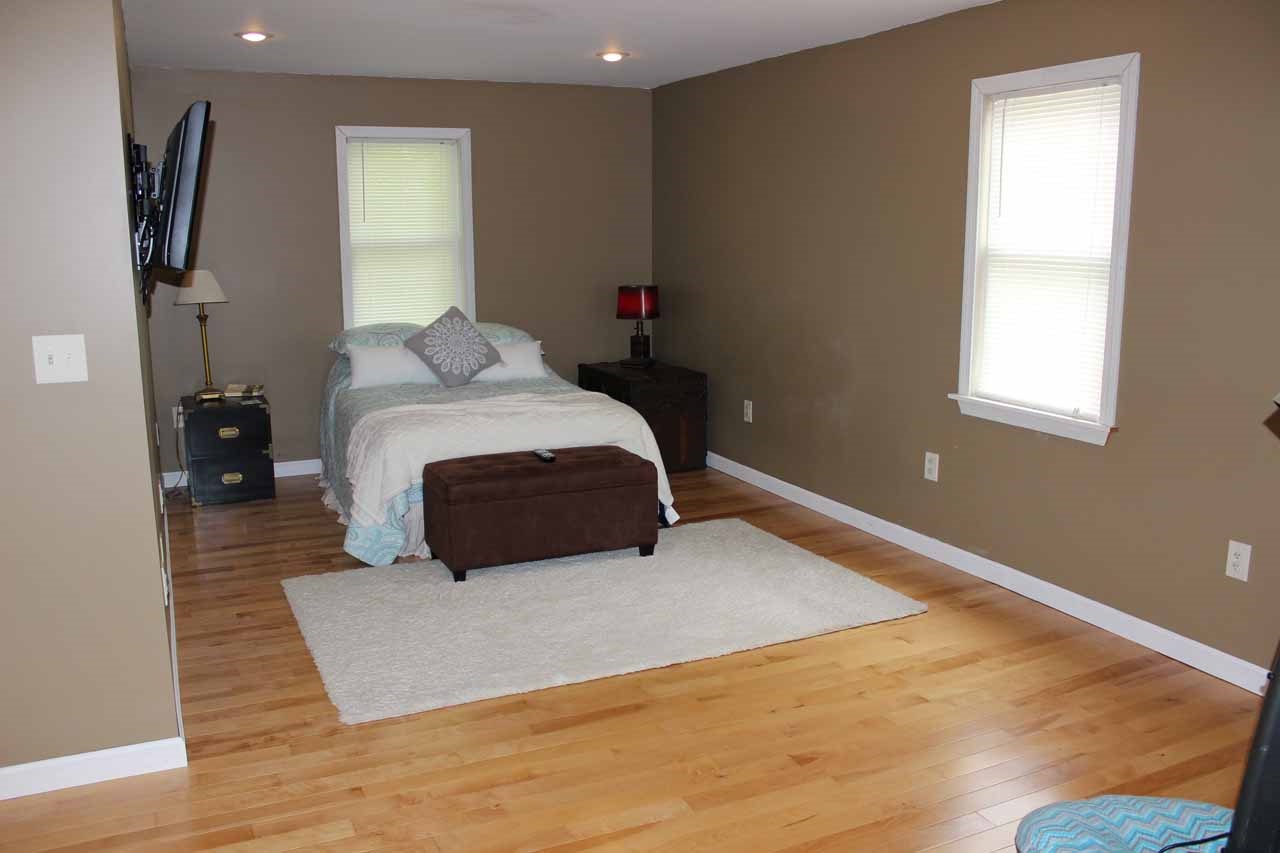 9 Sunny Acres Road Brattleboro, VT 05301 - Photo 4 of 16 Gallery Image 4