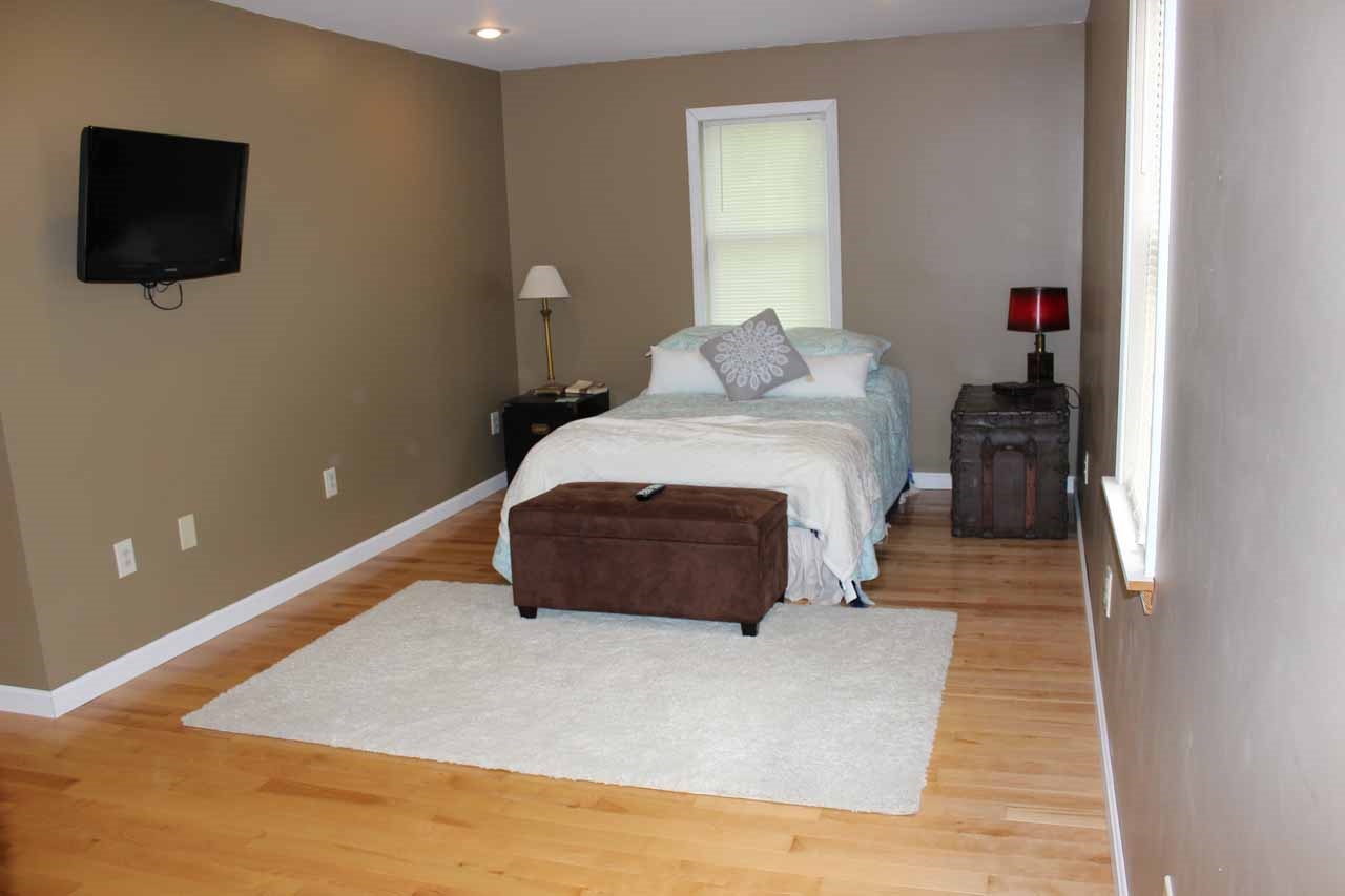 9 Sunny Acres Road Brattleboro, VT 05301 - Photo 5 of 16 Gallery Image 5