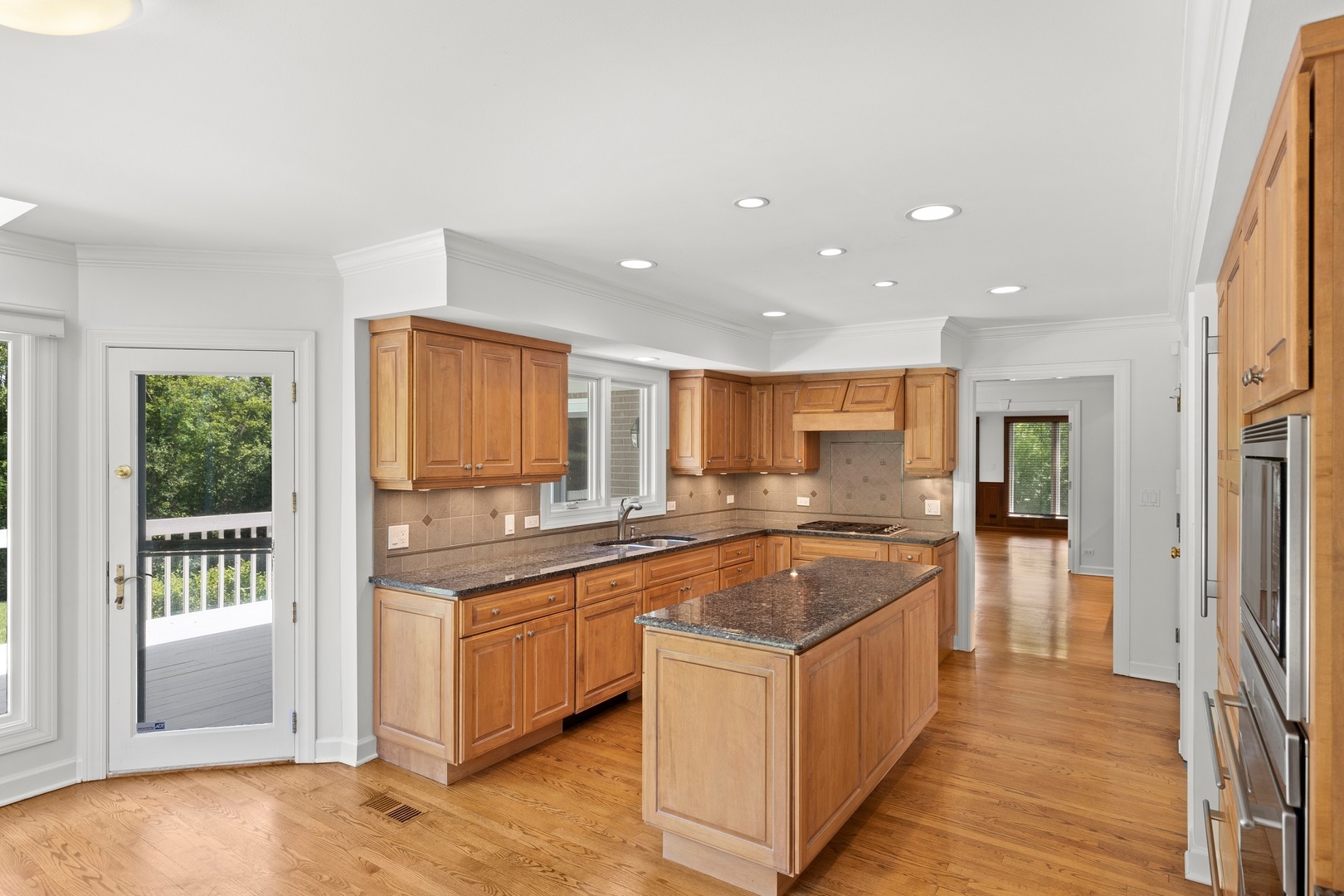60 Bath And Tennis Club Road Lake Bluff, IL 60044 - Photo 12 of 29