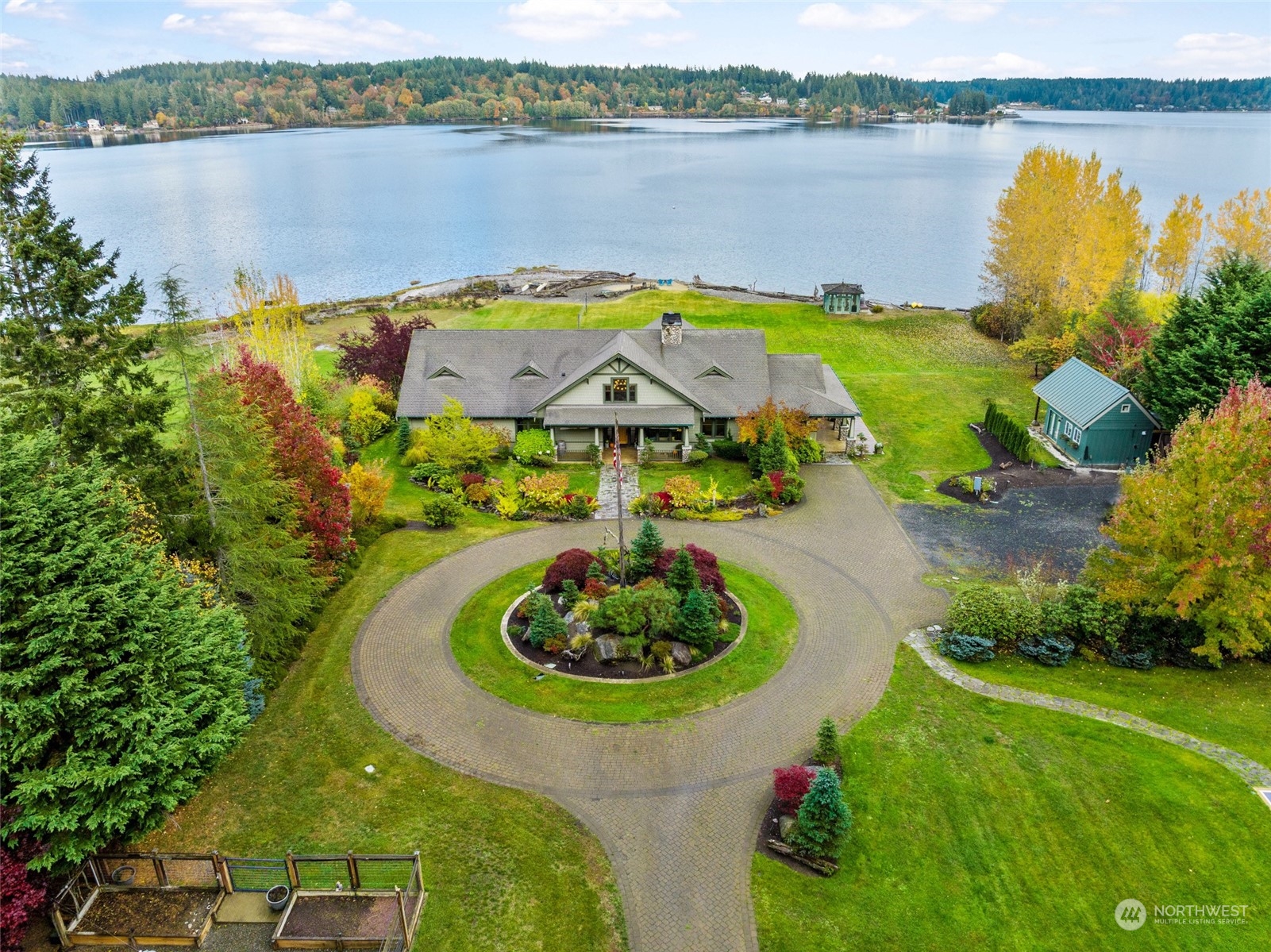 6920 East Grapeview Loop Road Allyn, WA 98524 - Photo 1 of 40 Gallery Image 1