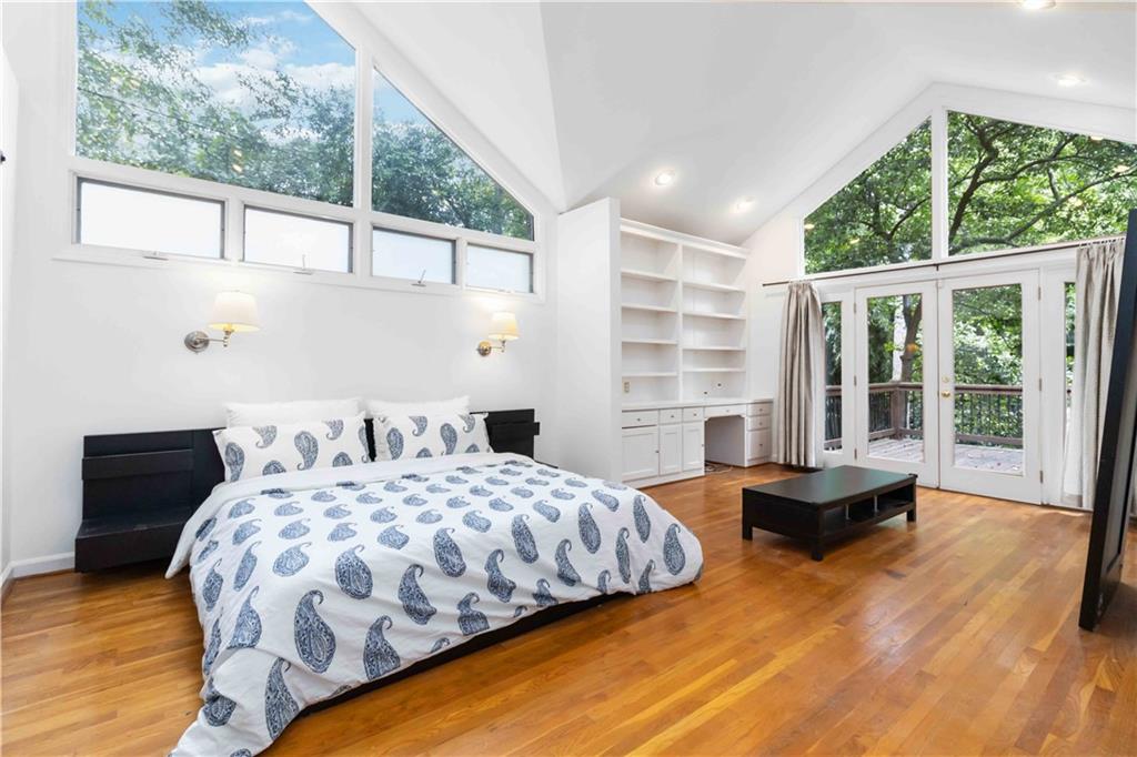 2014 Westminster Way Northeast Atlanta, GA 30307 - Photo 13 of 27