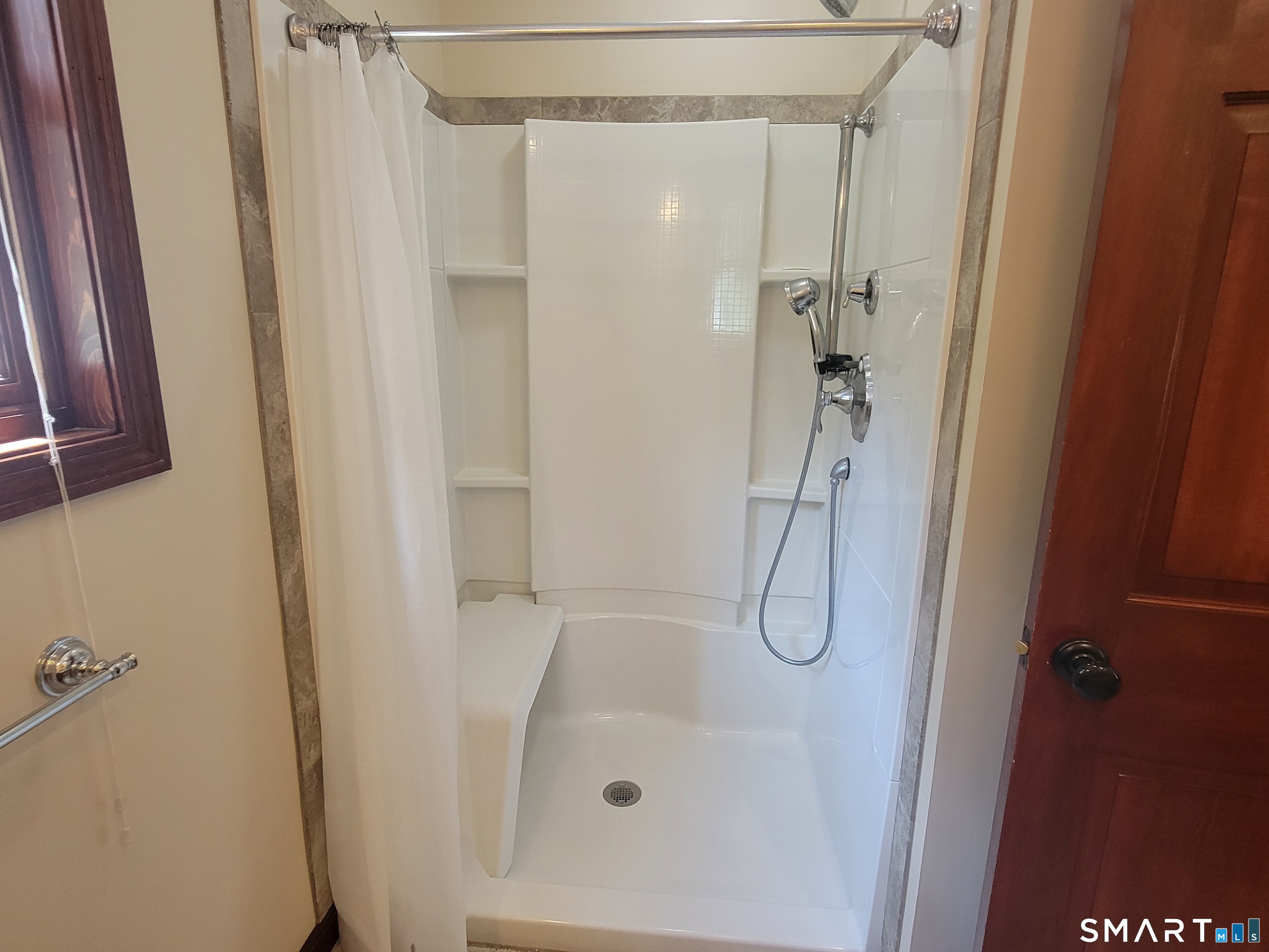 11 Gopher Road Newtown, CT 06470 - Photo 20 of 29