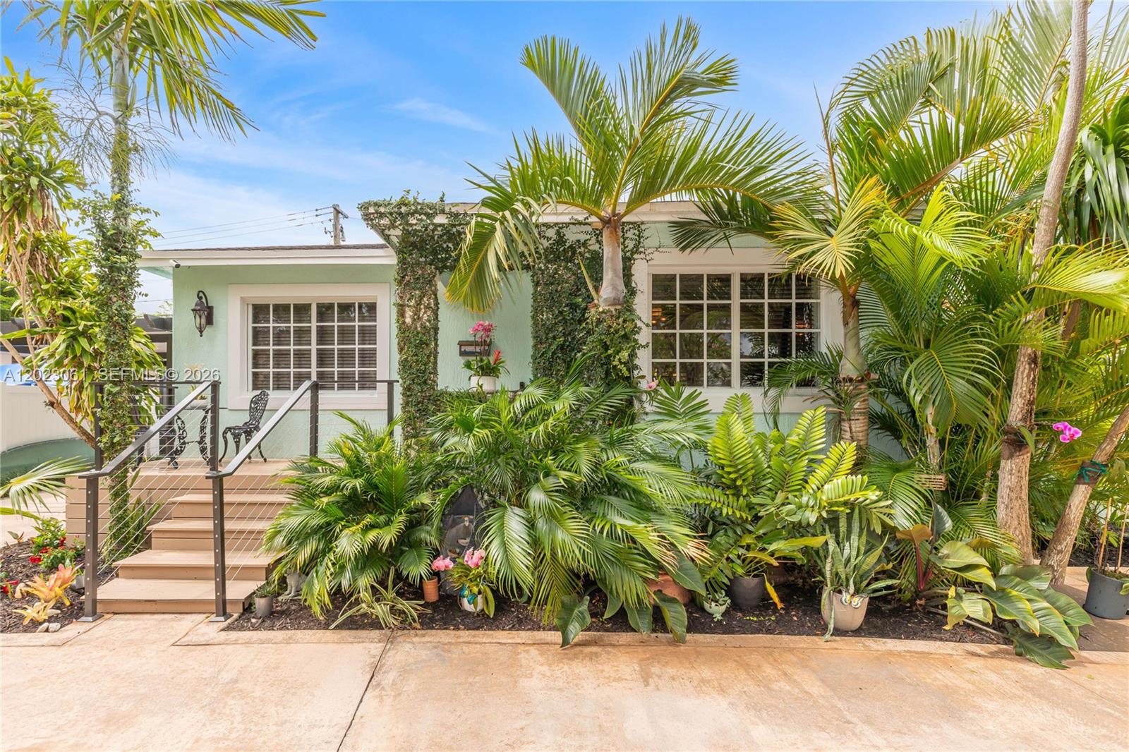 6520 Southwest 16th Terrace Miami, FL 33155 - Photo 1 of 27 Photo 1