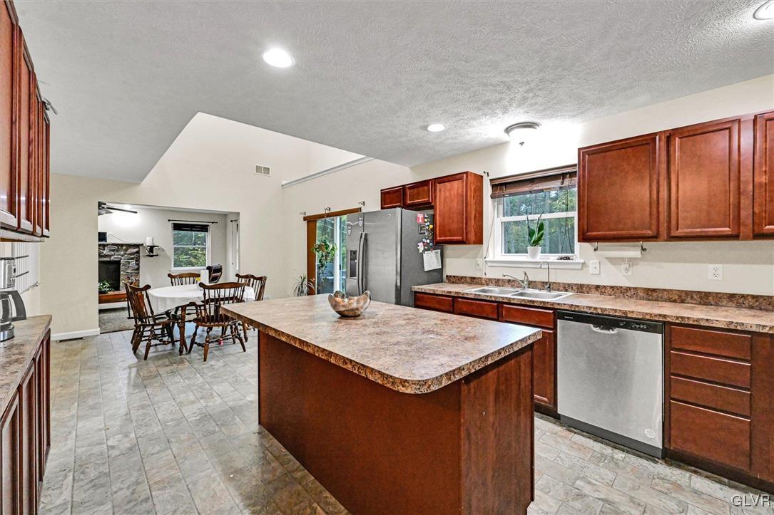 5046 Custard Road Stroudsburg, PA 18360 - Photo 17 of 45 Gallery Image 17