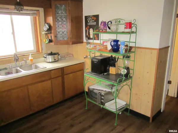 $99,900 | 303 West Market, Forest City, IL 61532