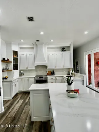 $719,000 | 17500 Goff Farm Road, Moss Point, MS 39562