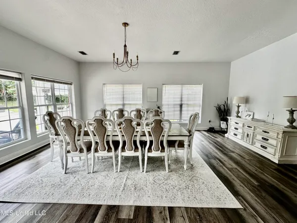 $719,000 | 17500 Goff Farm Road, Moss Point, MS 39562