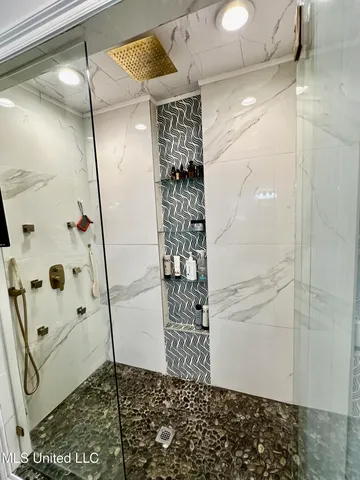 $719,000 | 17500 Goff Farm Road, Moss Point, MS 39562