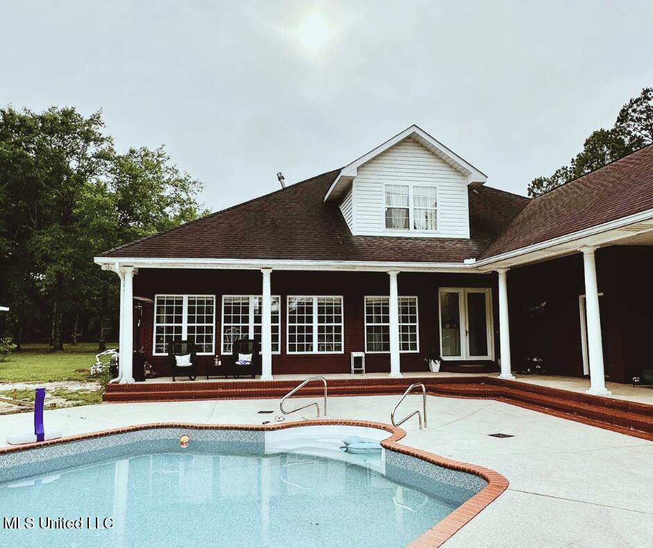 17500 Goff Farm Road Moss Point, MS 39562 - Photo 7 of 47 Mockup Editing Photo Facebook Post